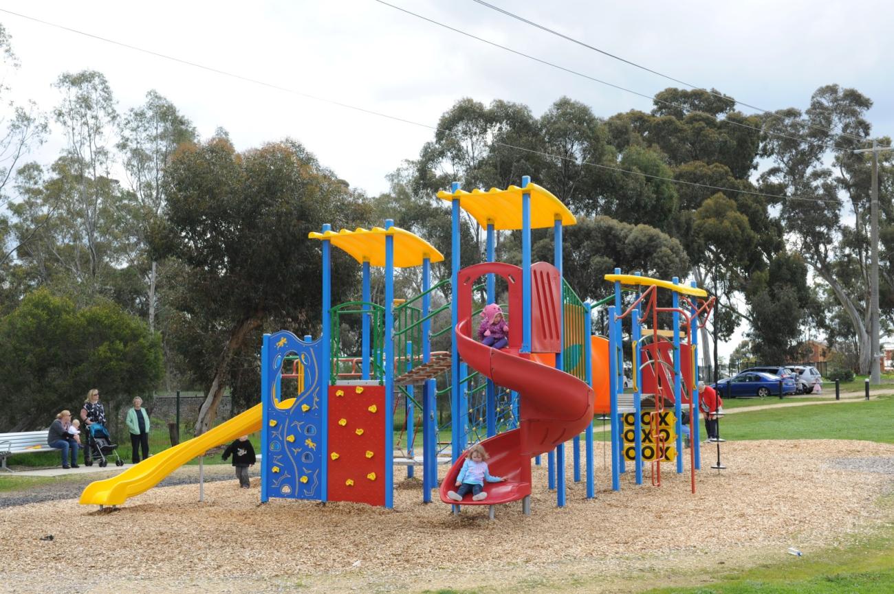 Allingham Street South Play Space 3586