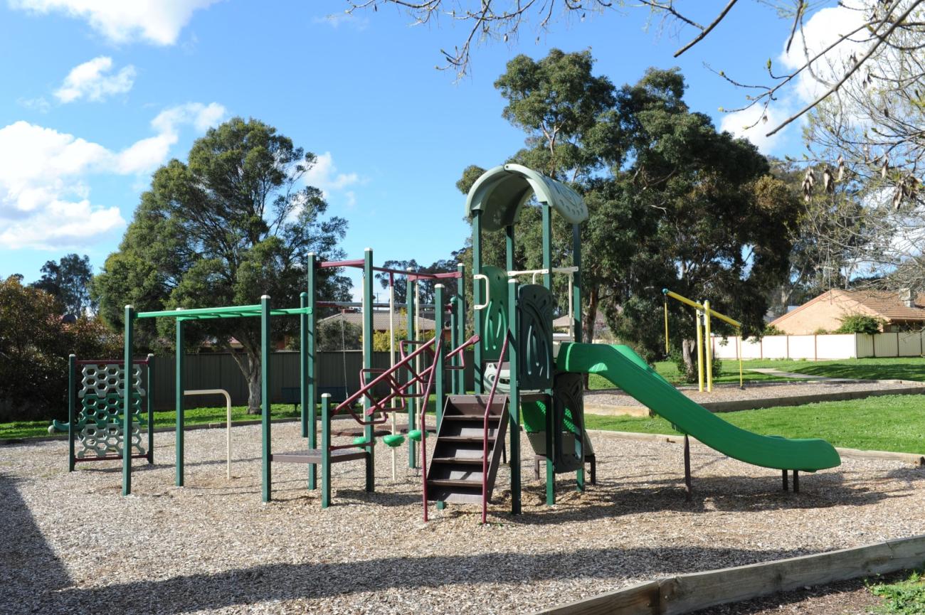 Amaroo Crescent Play Space 4059