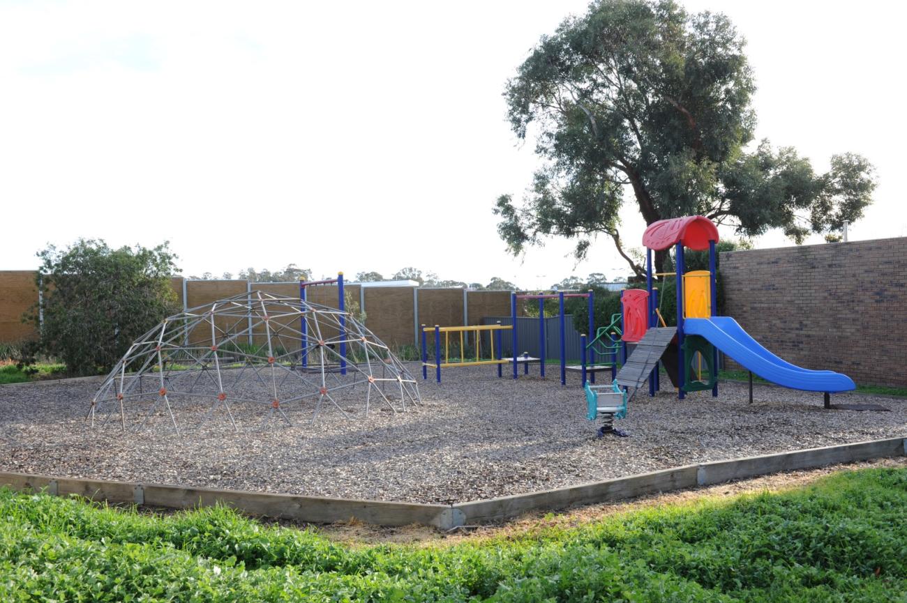 Bolton Drive Play Space 3622