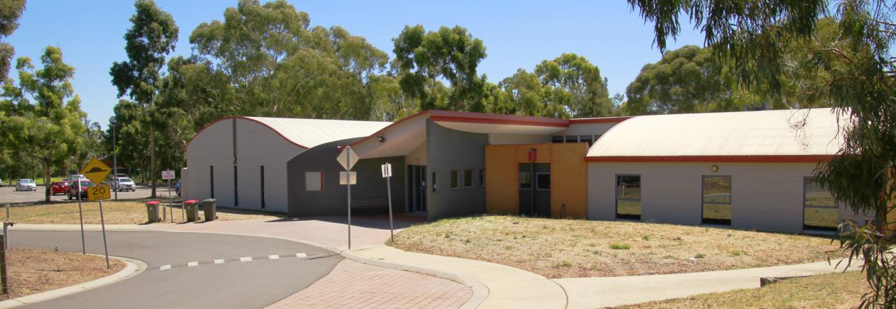 Located just out of central Bendigo, the Long Gully Community Centre is a bustling community space used by a number of different community groups.