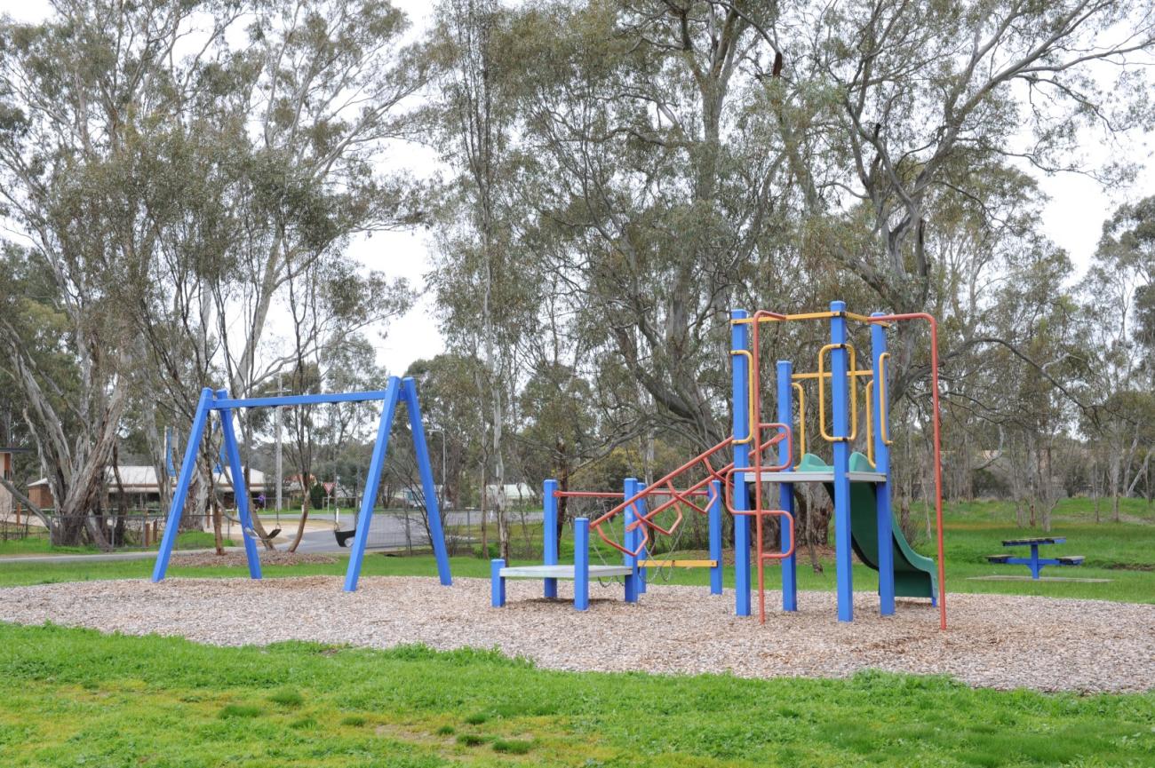 Saxby Park Play Space 2777
