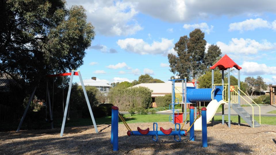 Cliff Avenue Play Space 4102
