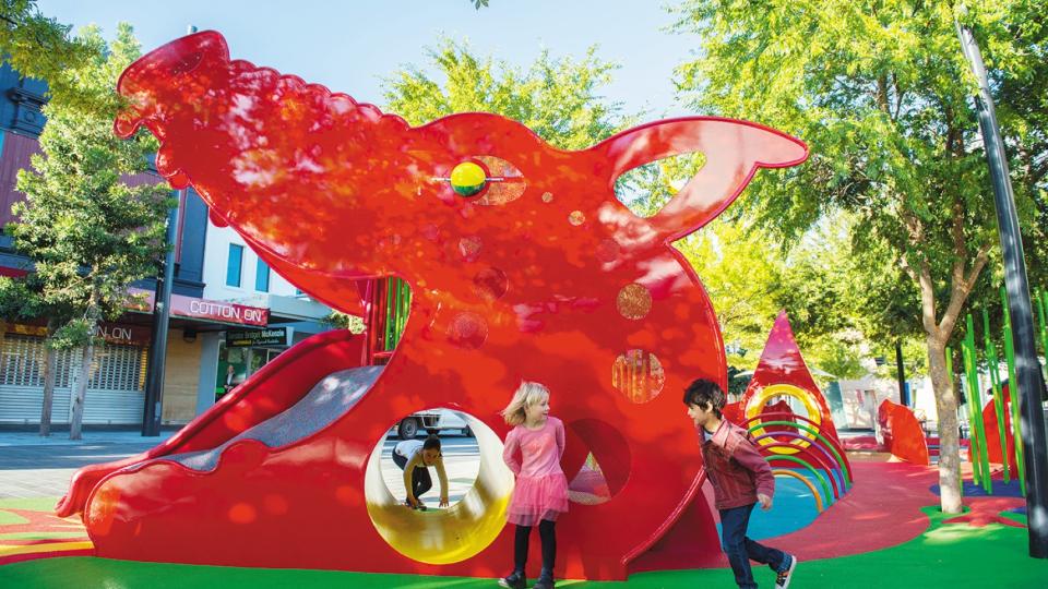 Kids at FunLoong Play Space