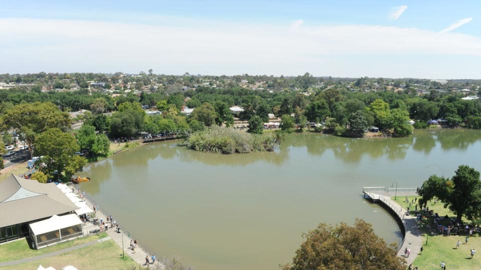 Lake Weeroona