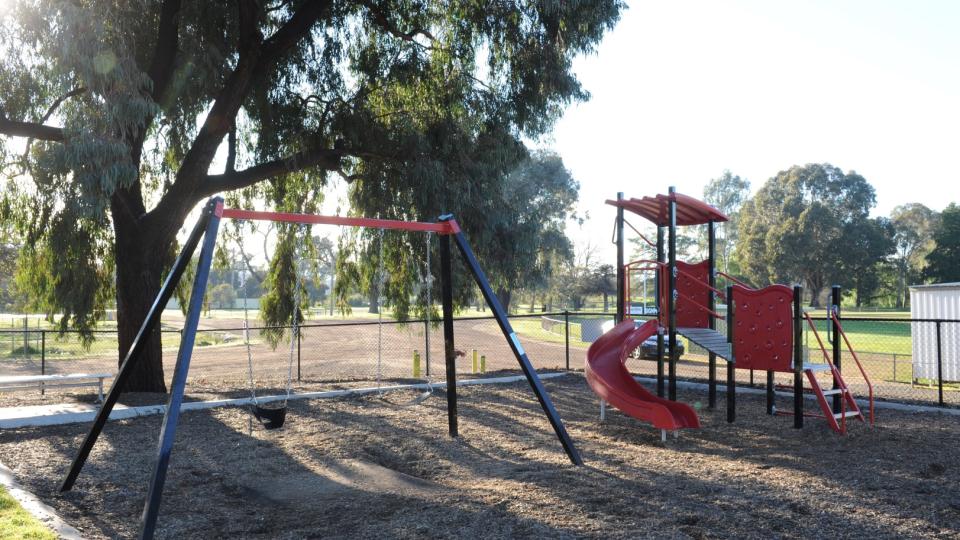 White Hills Recreation Reserve Play Space